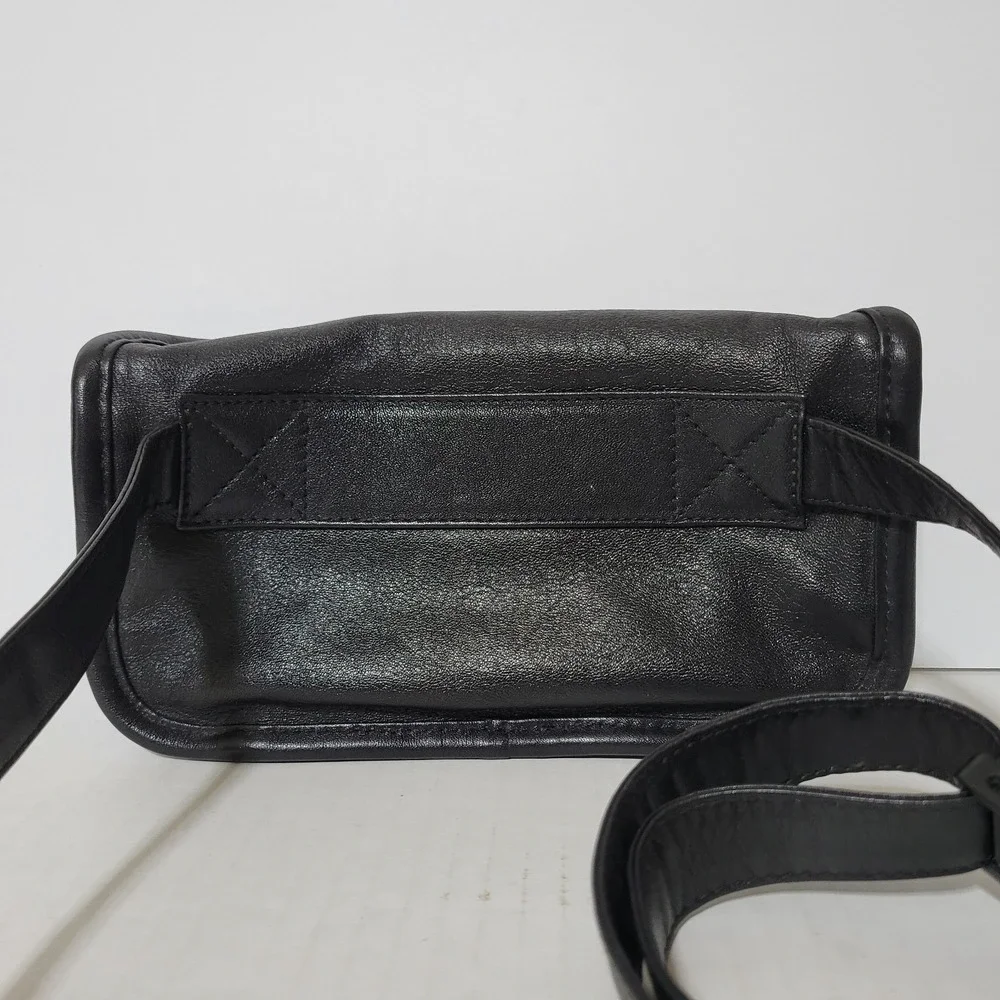 Vintage TUMI Black Genuine Leather Waist Belt Bag Fanny Pack Unisex